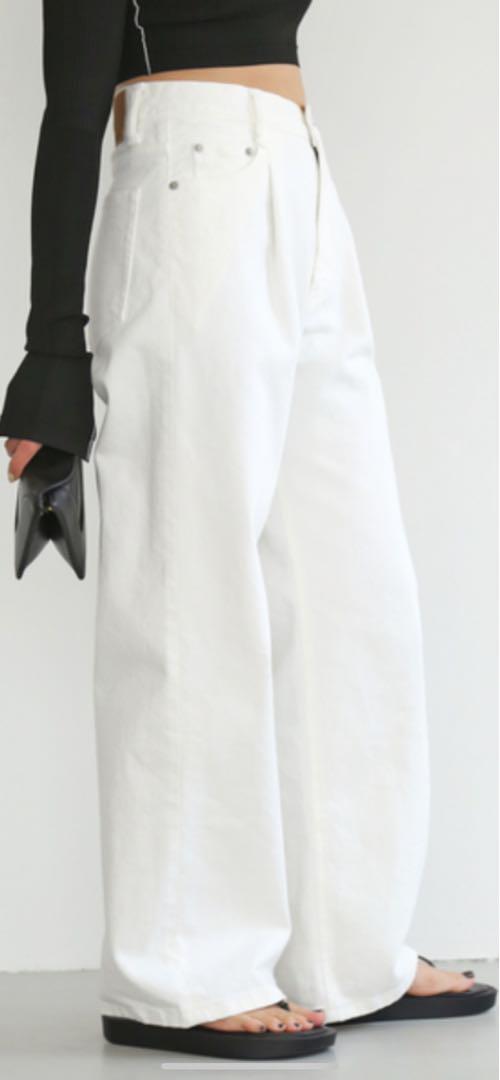 ほぼ新品☆ Deuxieme Classeホワイト タックバギーデニム38