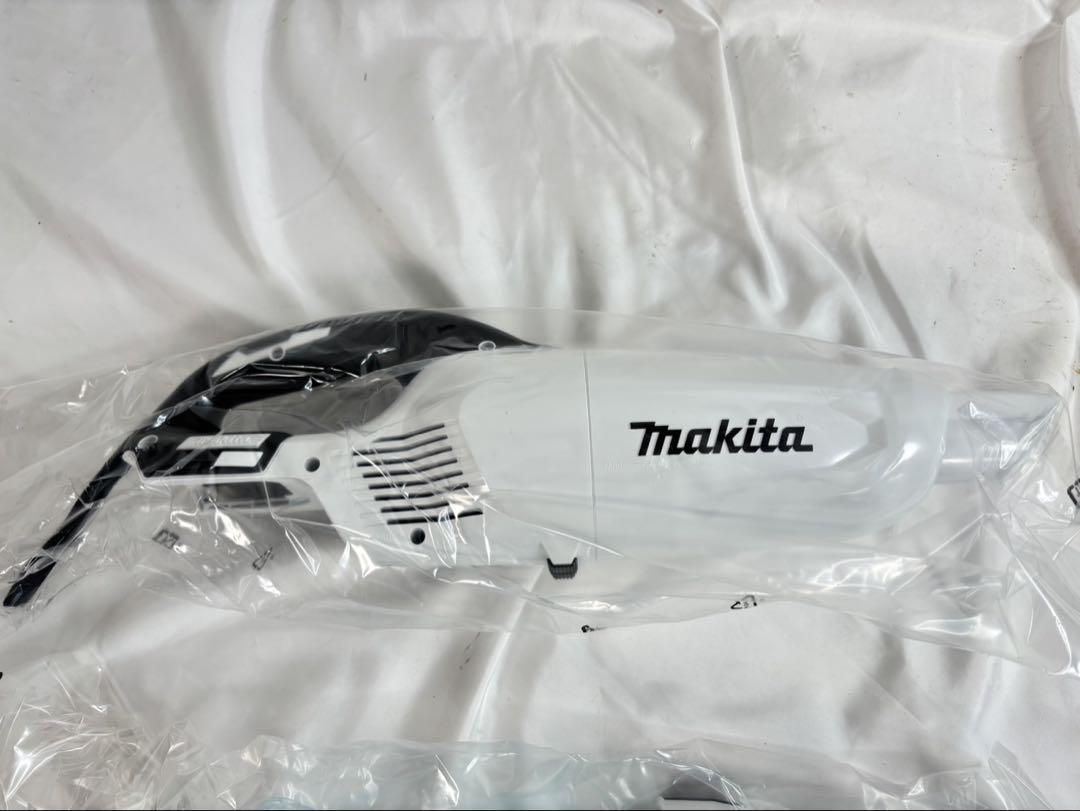 未使用 マキタ CL281FDFCW充電式クリーナー