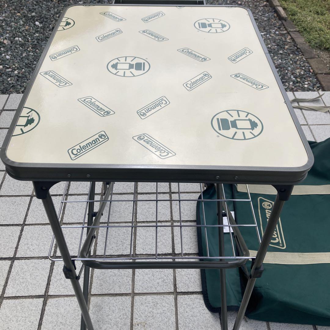 コールマン　キッチンテーブル