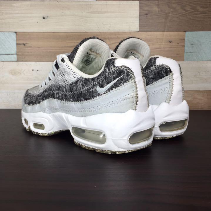 靴 NIKE AIR MAX 95 SE 23.5cm