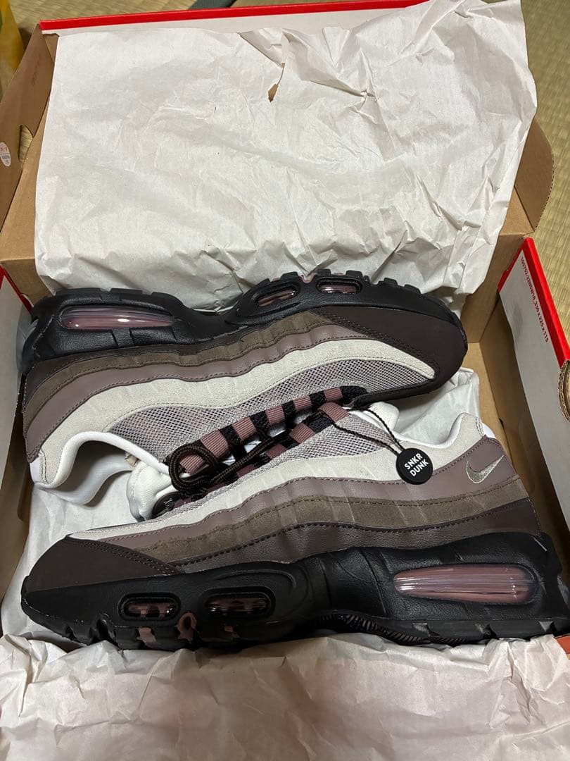 28.0Air Max 95 Velvet Brown