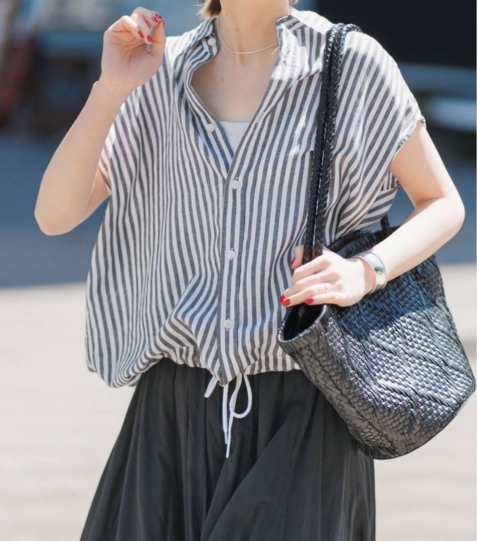 ✨️新品✨️ Spick and Span リネンブレンドフレンチヘムギャザーシャツ
