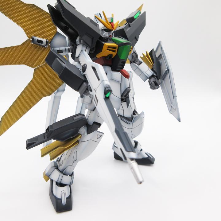 ガンダムDX　ガンダムダブルエックス　完成品　ガンプラ　HG　1/144