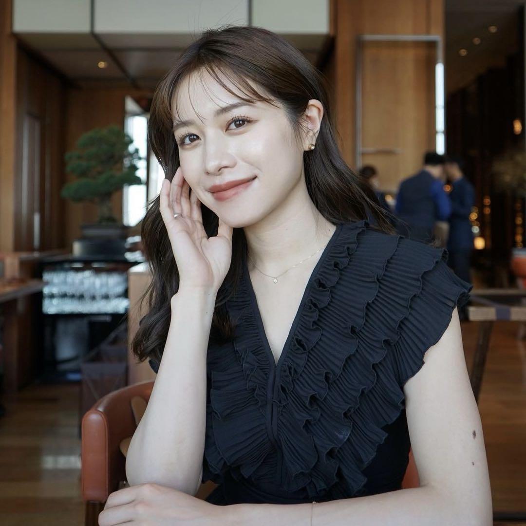 ワンピース laubeblanc PleatscollarChiffonDress