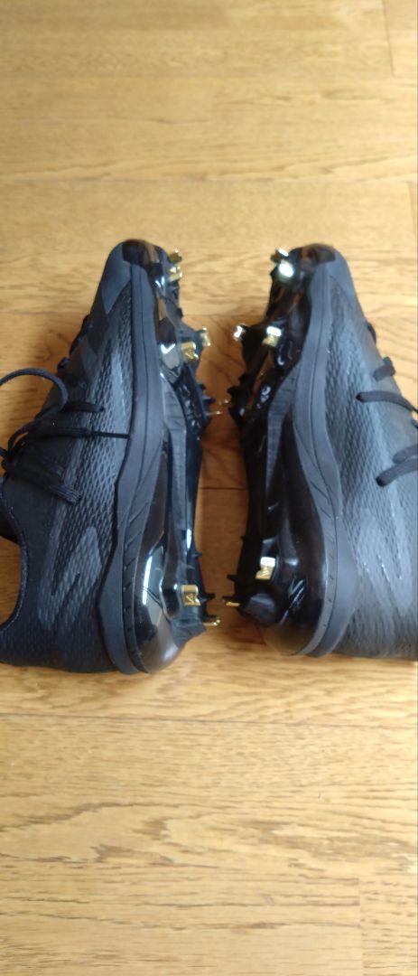 アディダス adidas スパイク　金具