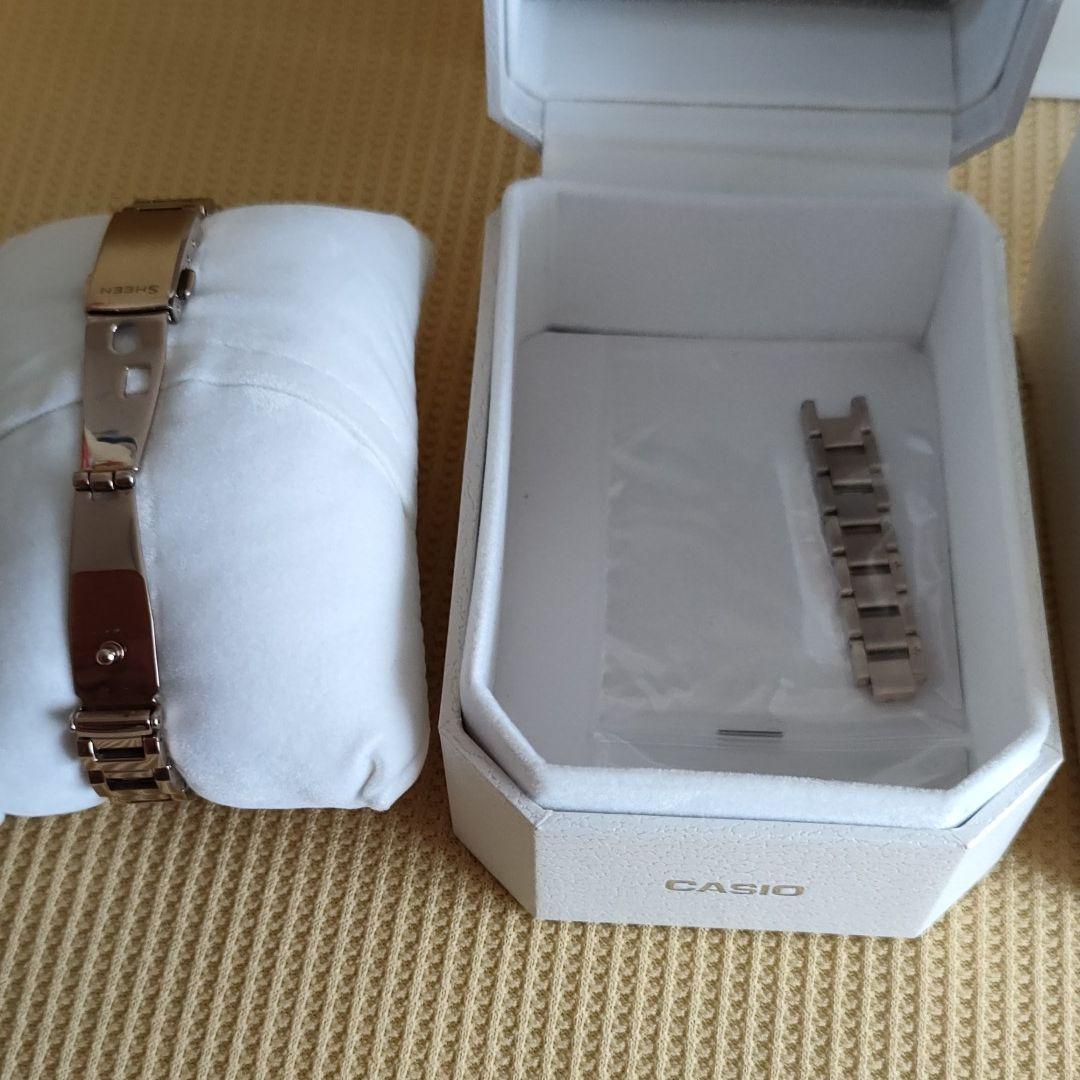 腕時計　JEWELRYPOUCHおまけ付き