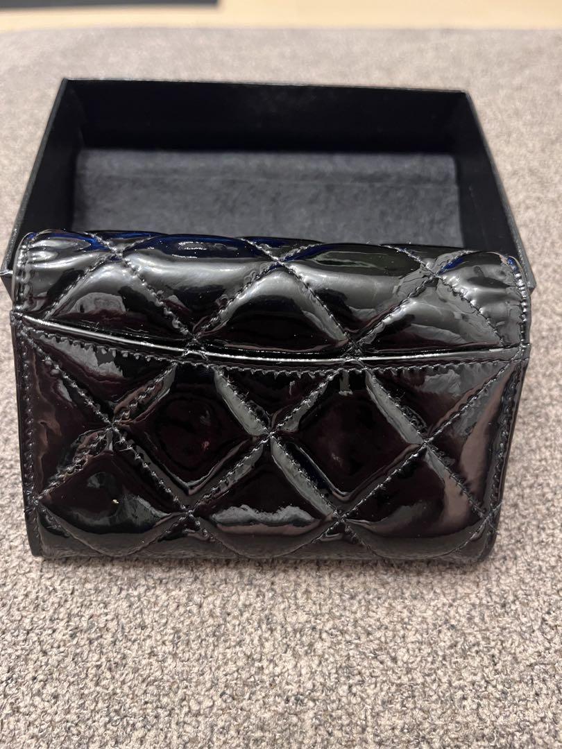 Y- CHANEL シャネル マトラッセ 6連キーケース エナメル 黒