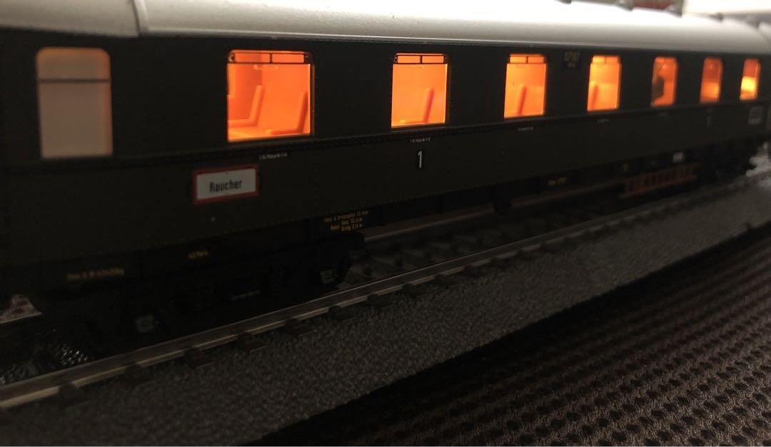鉄道模型　メルクリン 42231 Hechtwagen1等車　TRIX