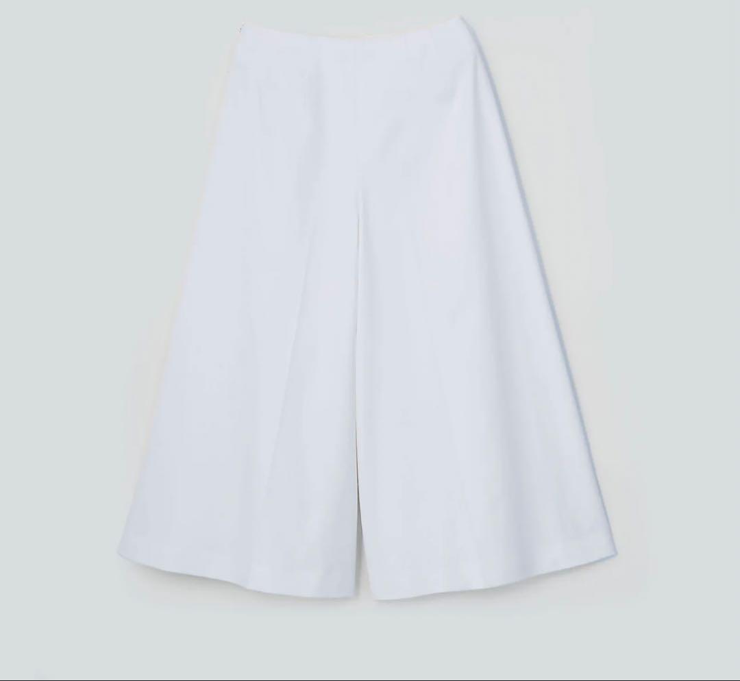 新品未使用FOXEY Pants “Geneva”40 ホワイト