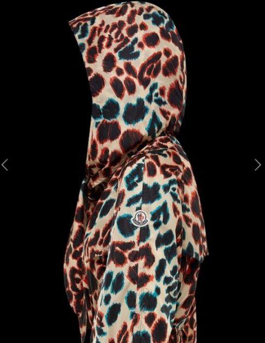定価20万円 モンクレール PERLE ロングブルゾン