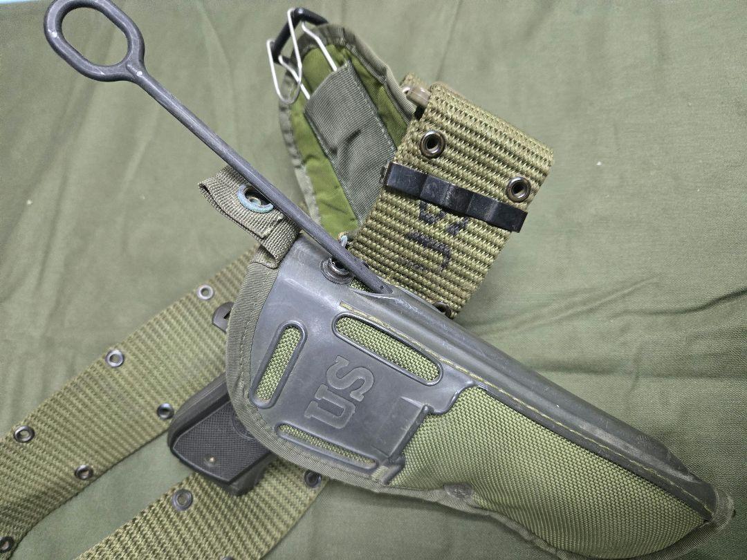 アメリカ軍CATHEY M-12 ホルスター LC2ベルト(M)セツト