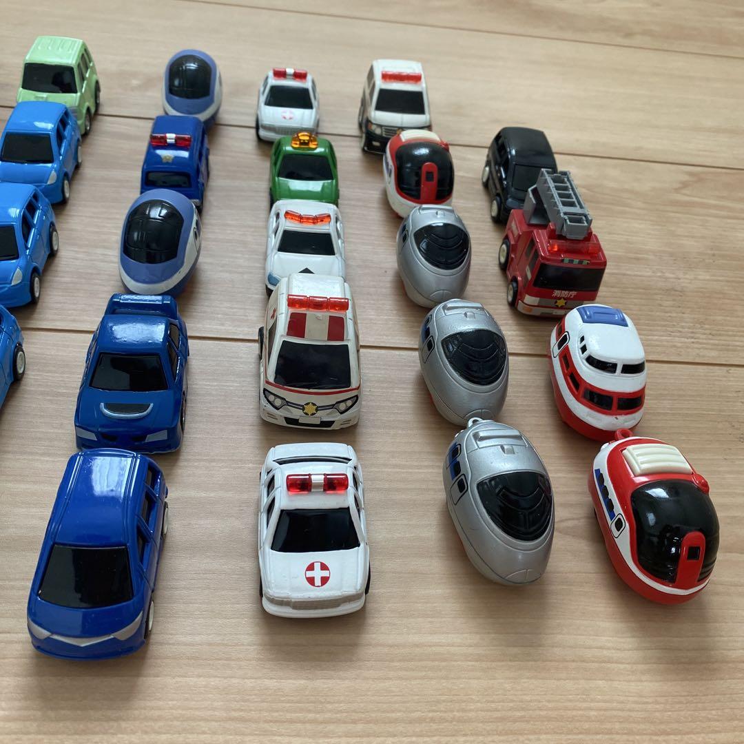 多色ミニカーセット（救急車含む） 楽天市場】MRG 車 おもちゃ 変形 変身 はたらく車 子供向け