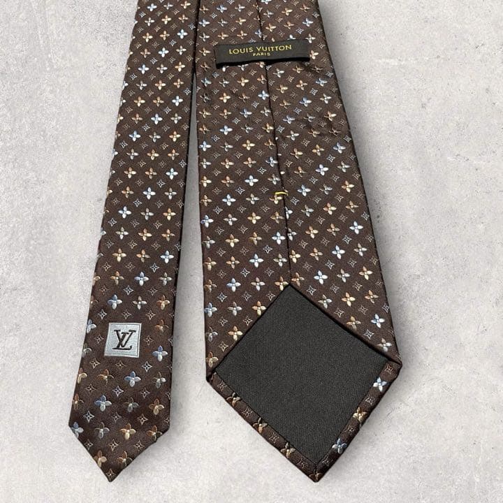 89%OFF!】【89%OFF!】美品 LOUIS VUITTON ルイヴィトン 花柄