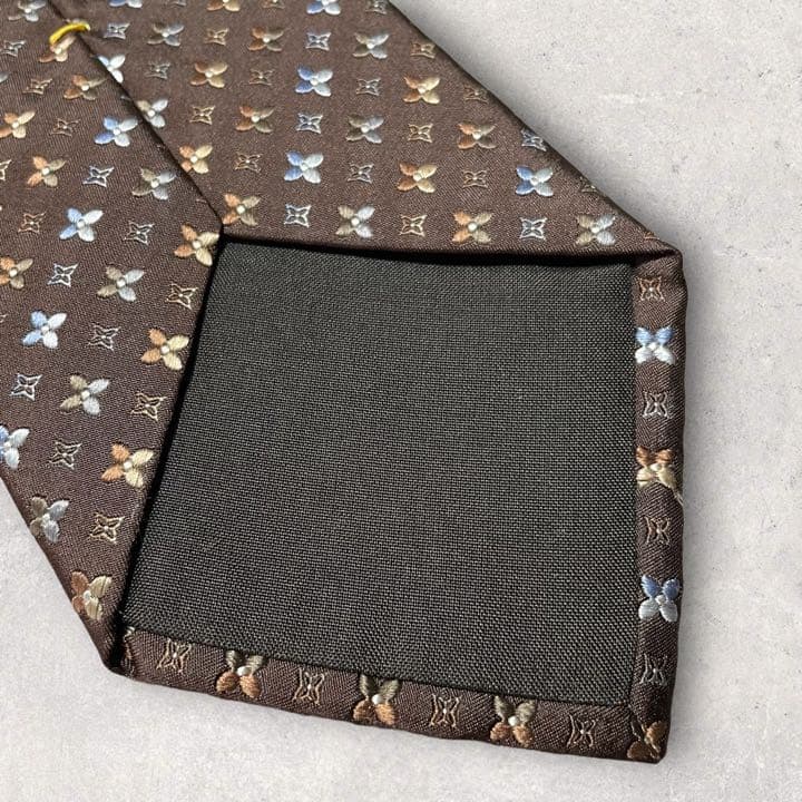 89%OFF!】【89%OFF!】美品 LOUIS VUITTON ルイヴィトン 花柄