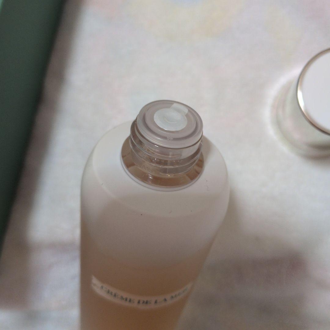 DE LA MER ザ・エッセンシャルトニック