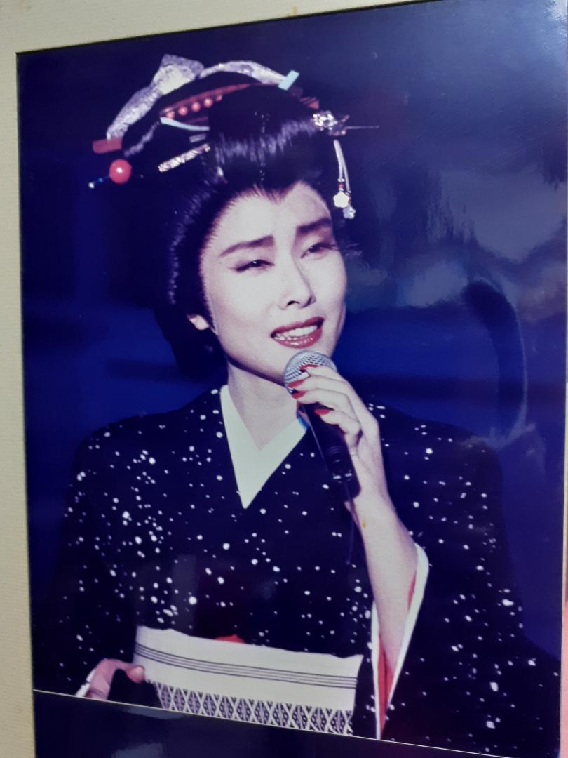 小柳ルミ子さん生写真パネル サイン入り