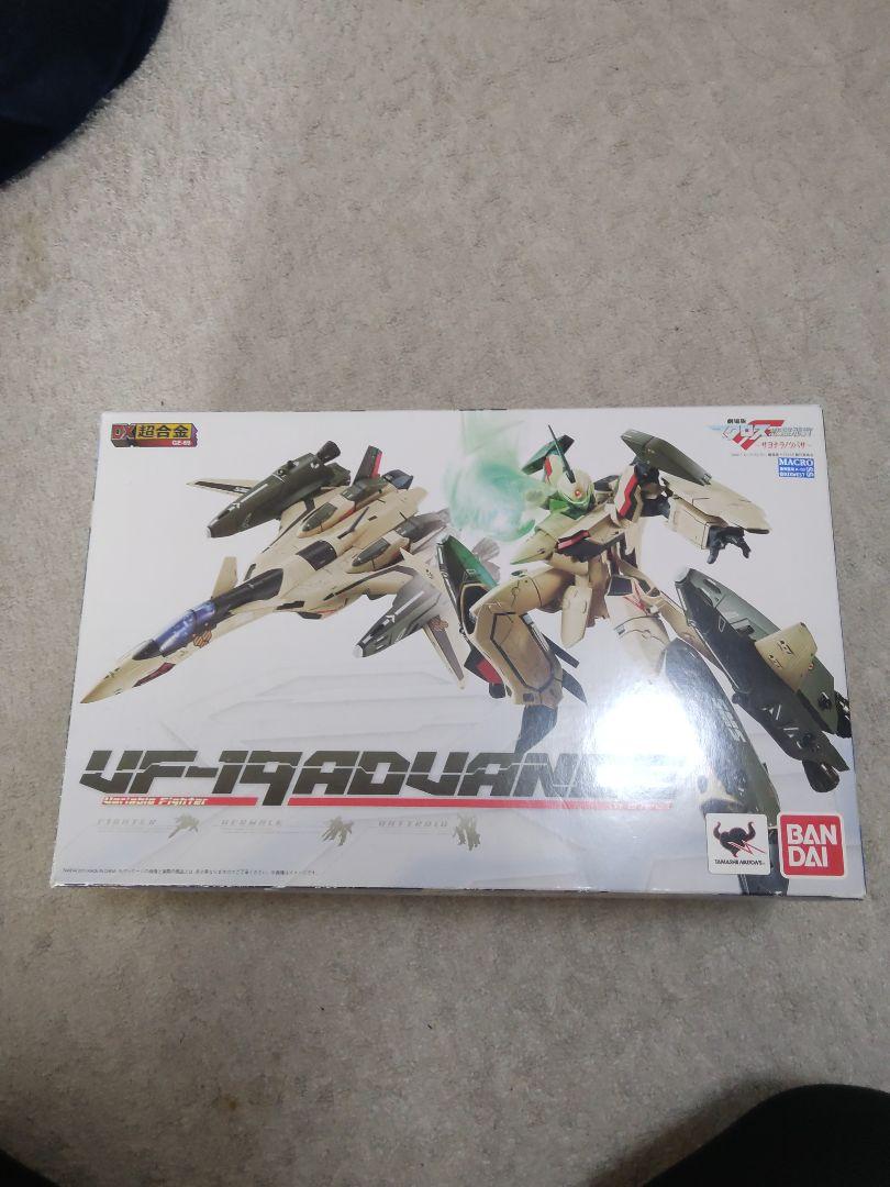 DX超合金 VF-19ADVANCE  劇場版 マクロスF