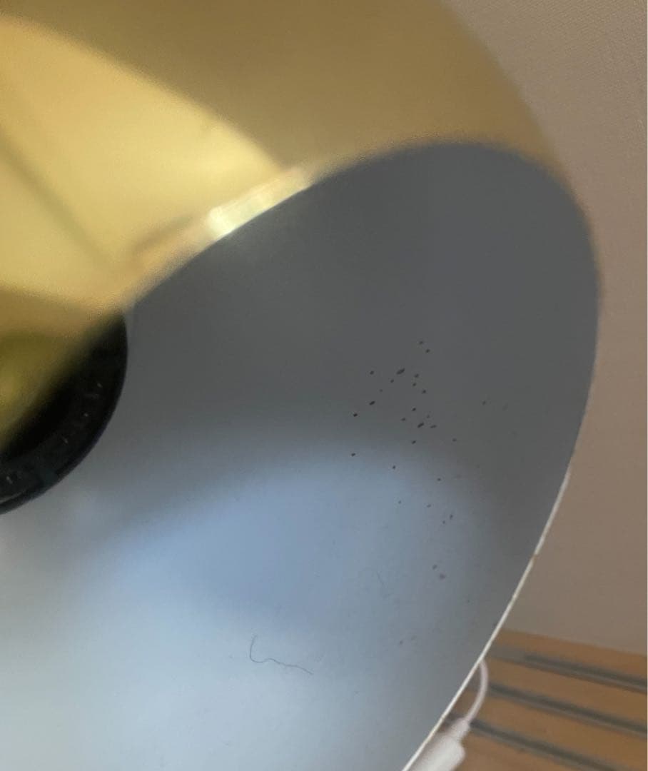 Urban Outfittersゴールド