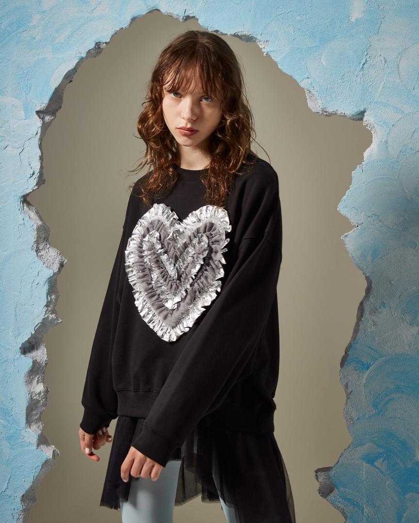 新品 POPPY Heart tulle sweatshirt (black)
