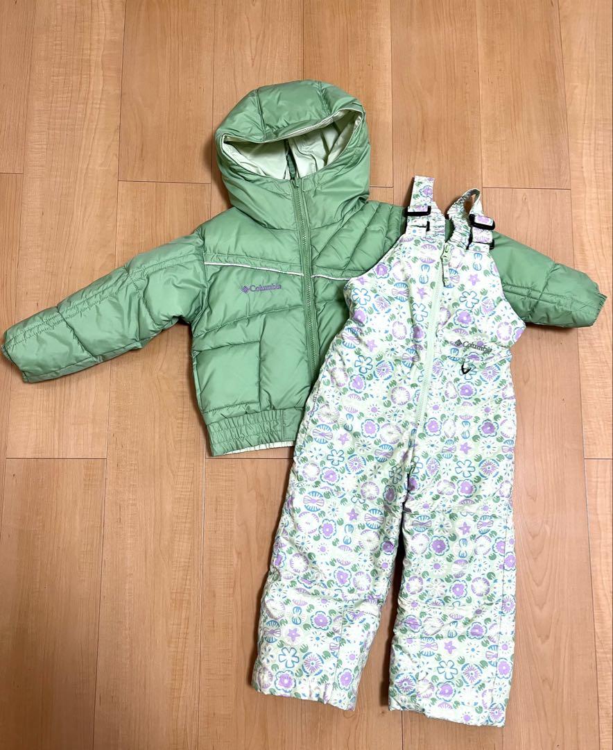 Columbia 青ジャケットと緑オーバーオールセット コロンビア 子ども用ジャケットとオーバーオールセットセール