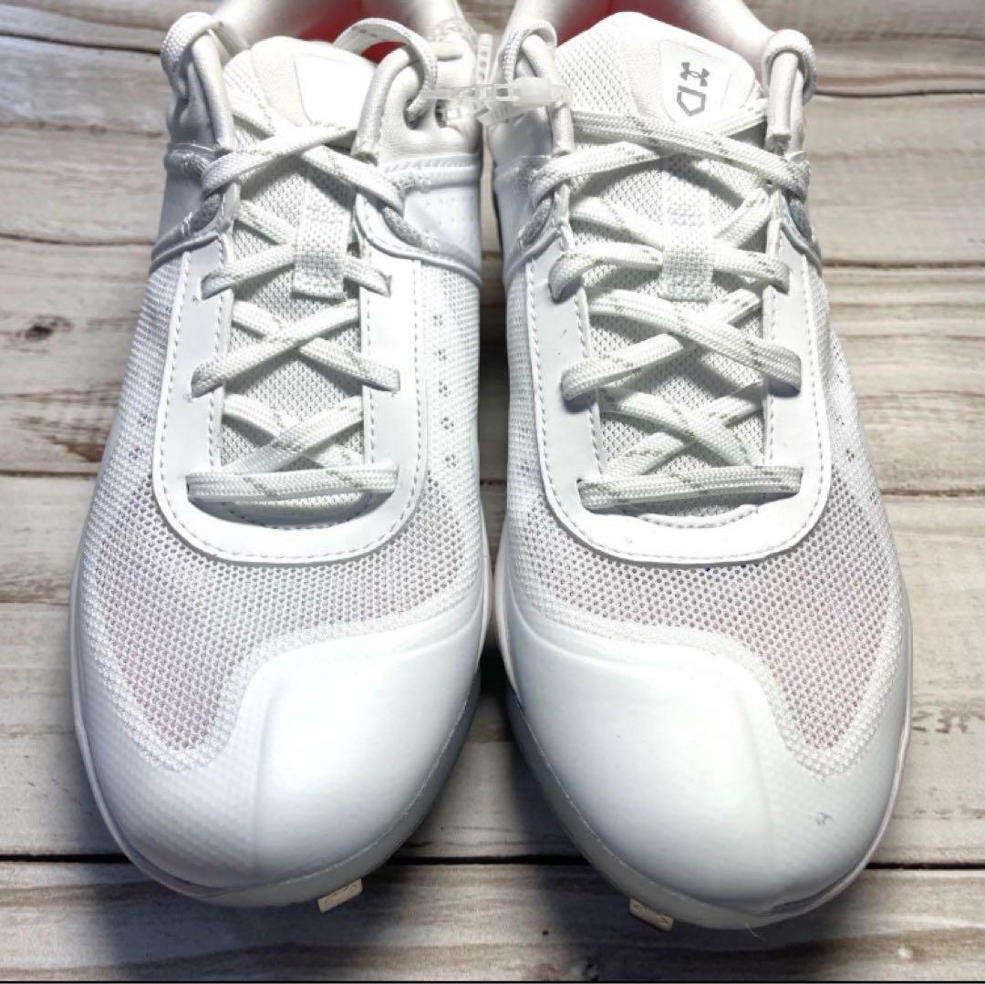 Under Armour ホワイト スパイクシューズ 野球　ソフトボール