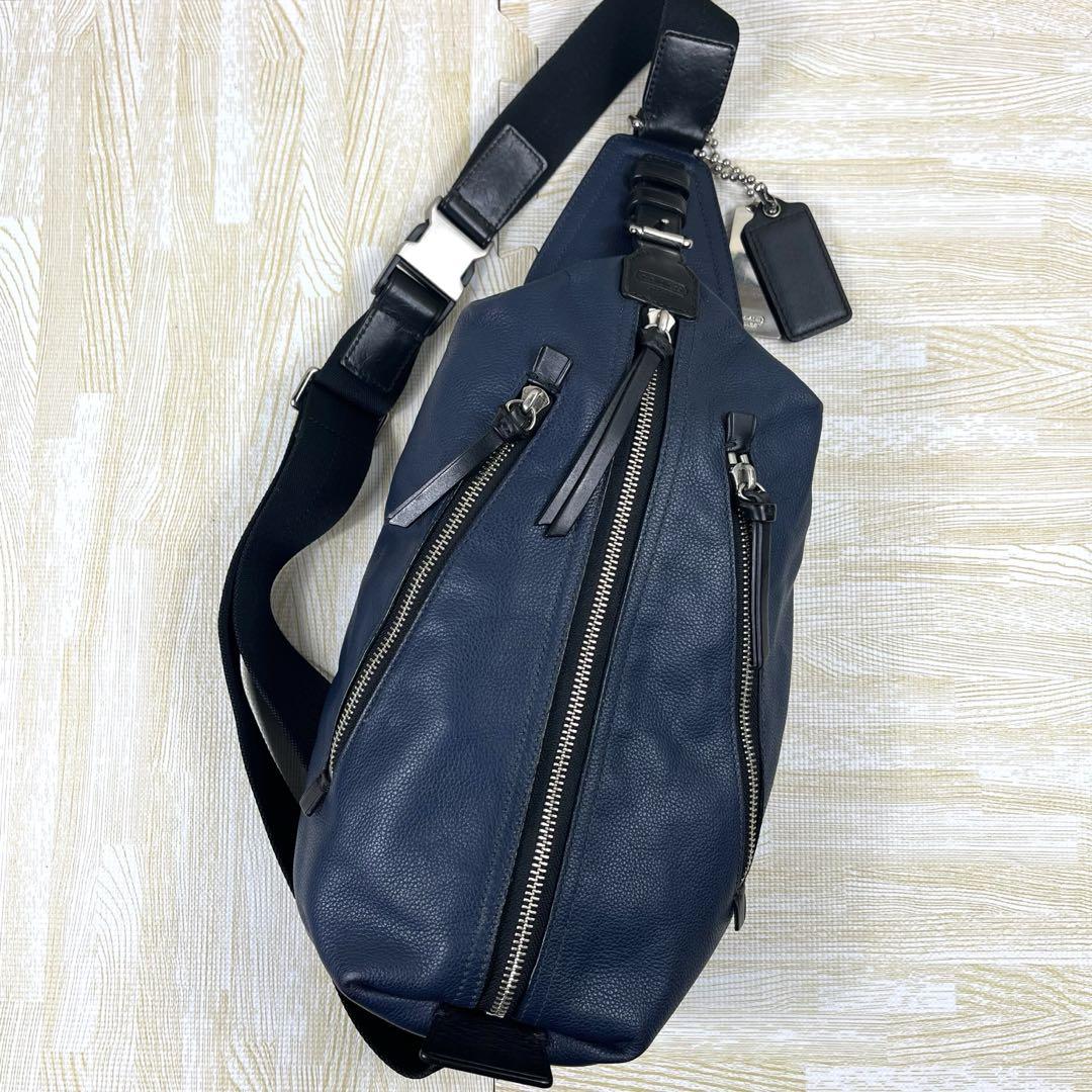 【極美品✨】COACH トンプソン ボディバッグ オールレザー シボ革ネイビー COACH コーチ トンプソン ボディバッグ オールレザー 本革