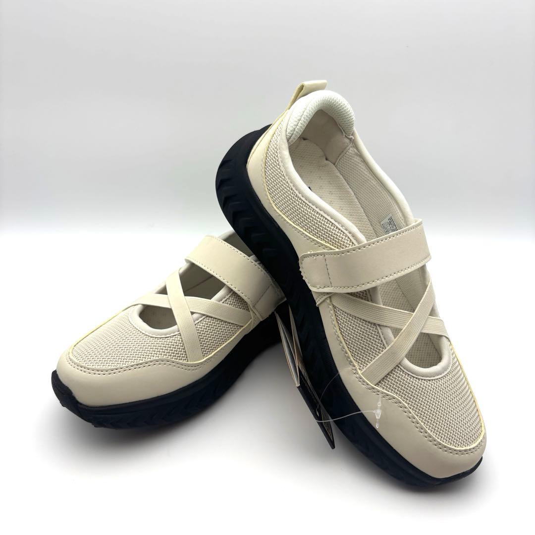 【日本未発売】ノースフェイス 厚底 メリージェーン 23.5cm 人気cream