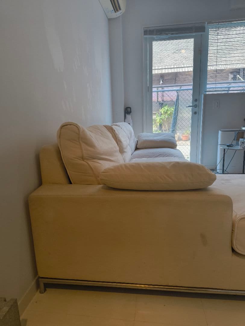 カウチソファ crastina