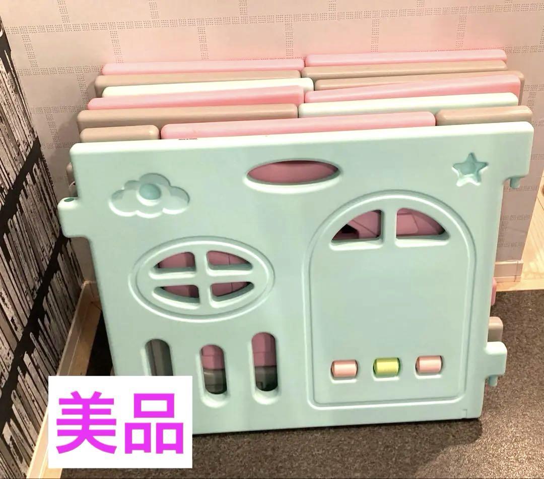 組み立て式ベビーサークル おもちゃパネル付き ドアパネル付きベビーサークル
