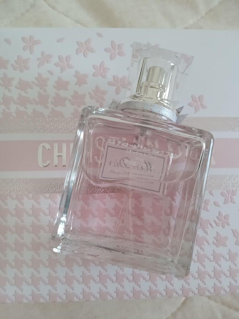 香水(女性用) Miss Dior Blooming Bouquet