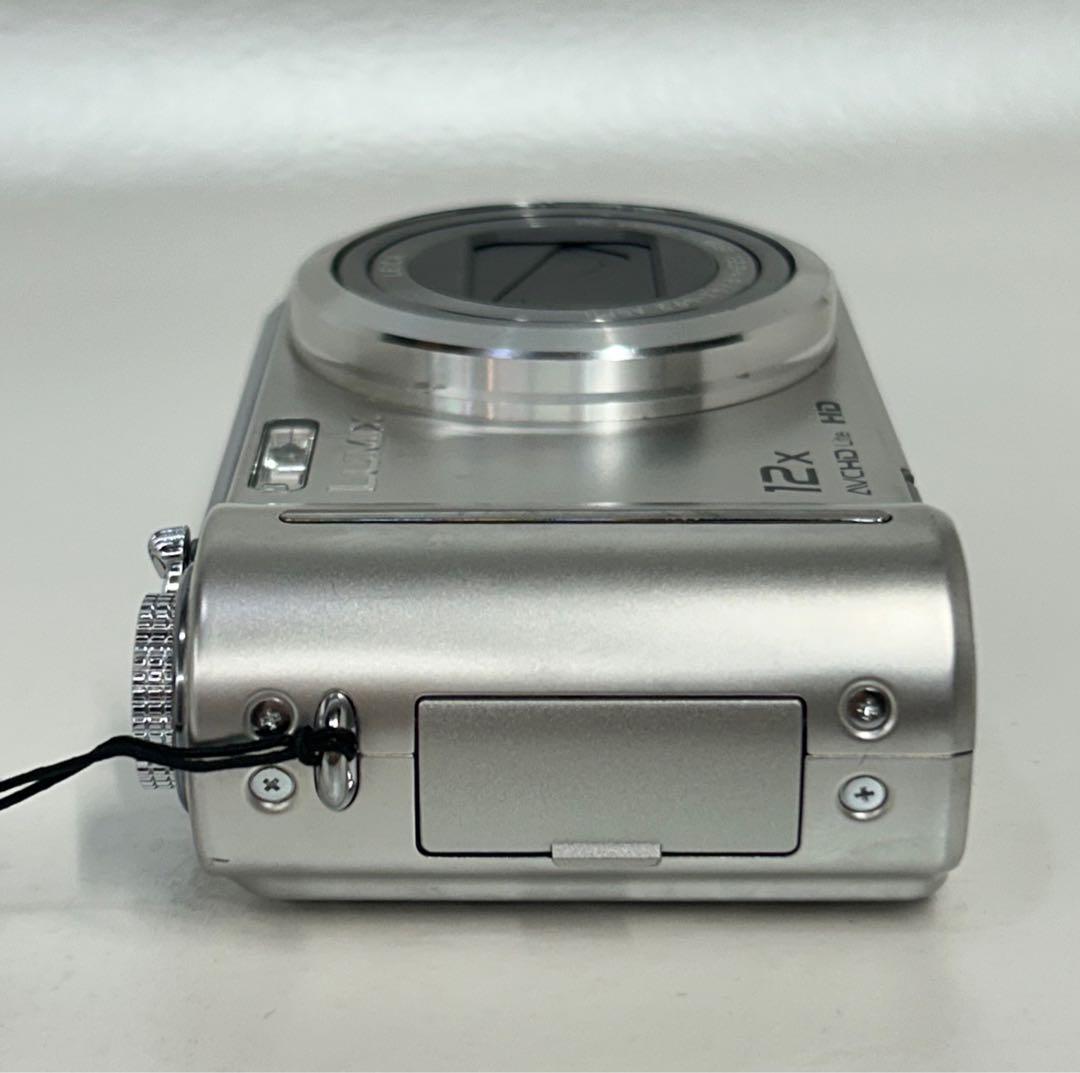 Panasonic LUMIX DMC−TZ7 デジタルカメラ　本体のみ