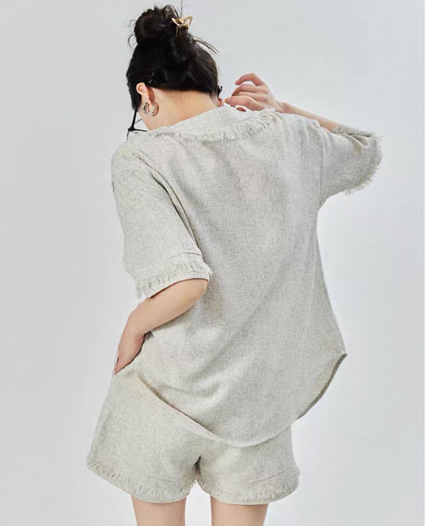 Little Fragrance V-Neck Tops / Shorts
