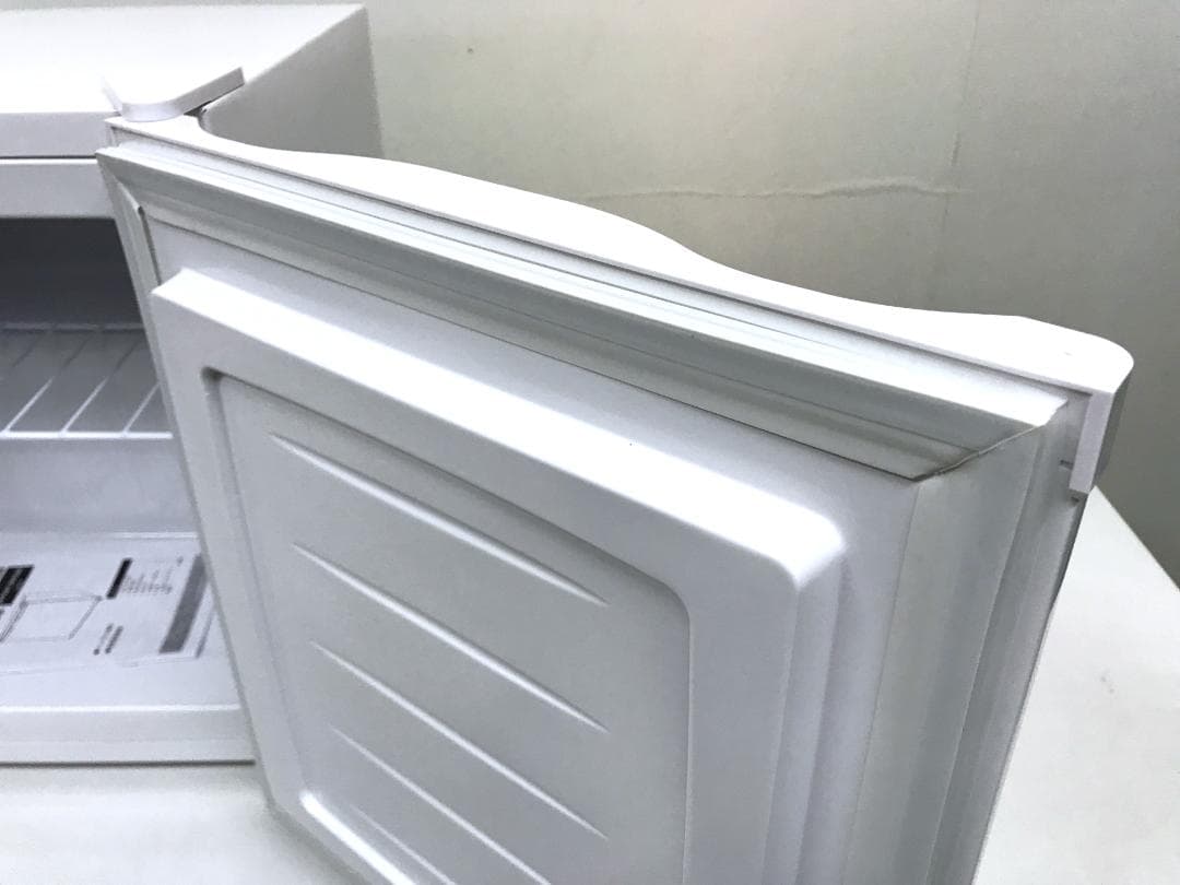 SunRuck 32L 冷凍庫 SR-F3202W 2025年製 SunRuck 32L 冷凍庫 SR-F3202W 2025年製