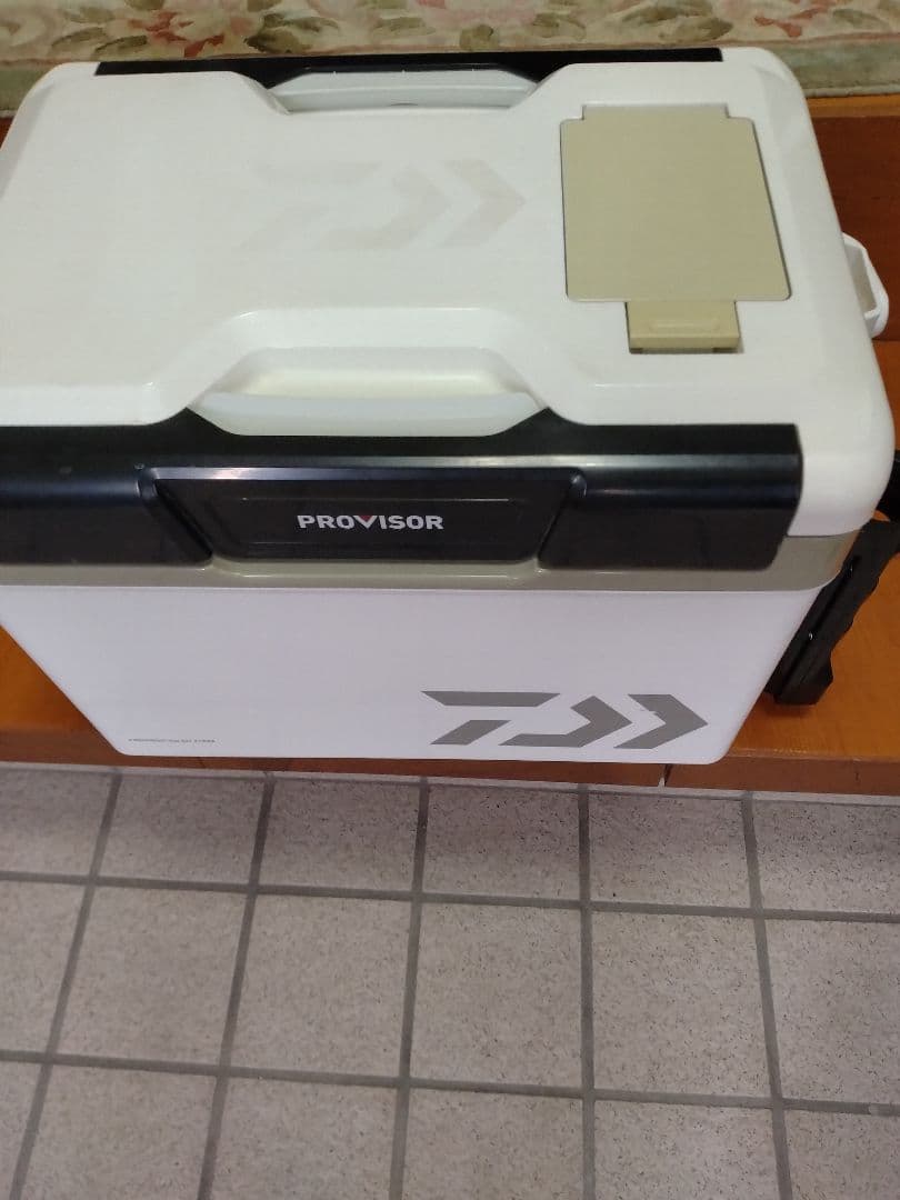 ダイワクーラーボックスプロバイザー