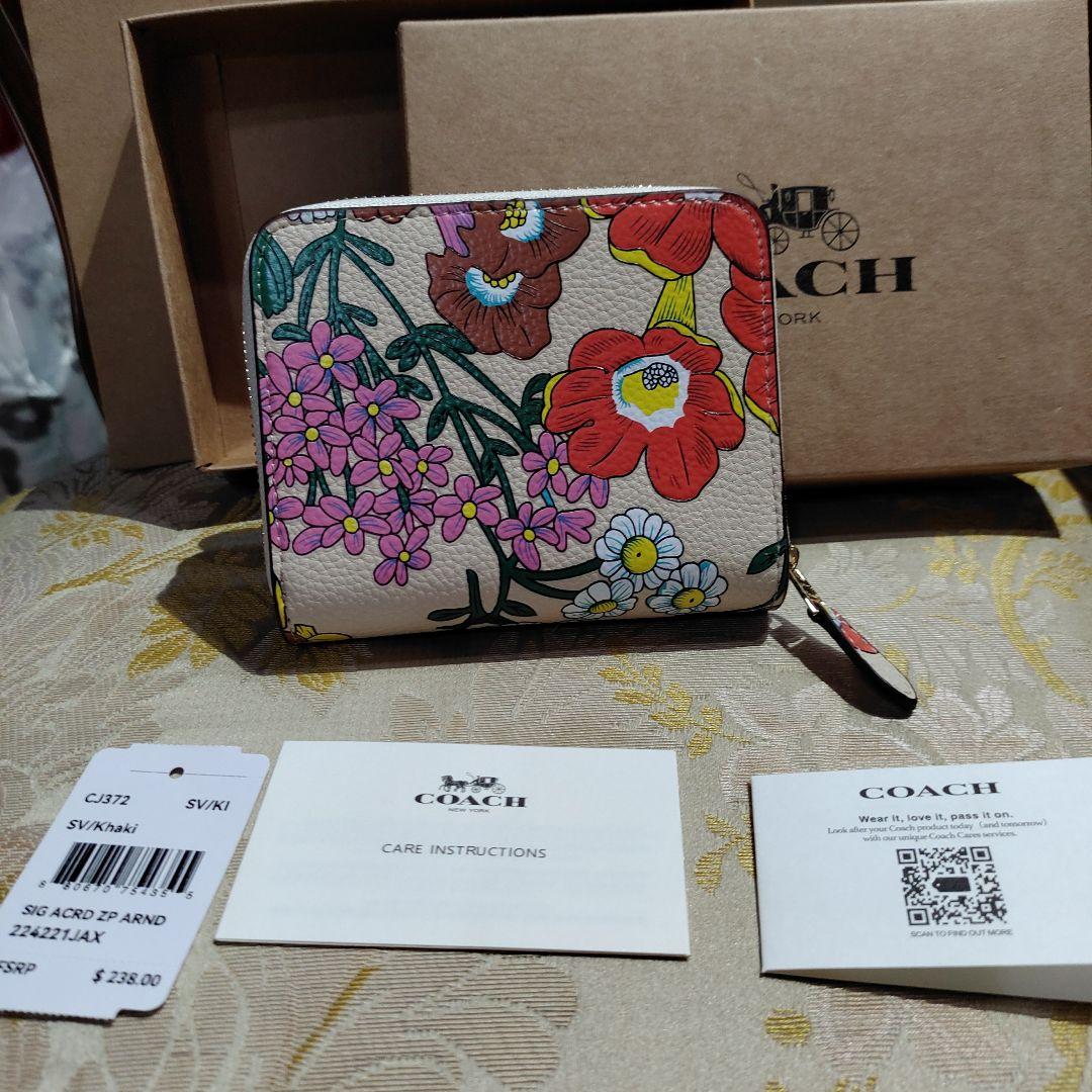 花柄レザーCOACHアウトレット二つ折り財布CJ372お値引き中先着順 花柄レザーCOACHアウトレット二つ折り財布CJ372お値引き中先着順
