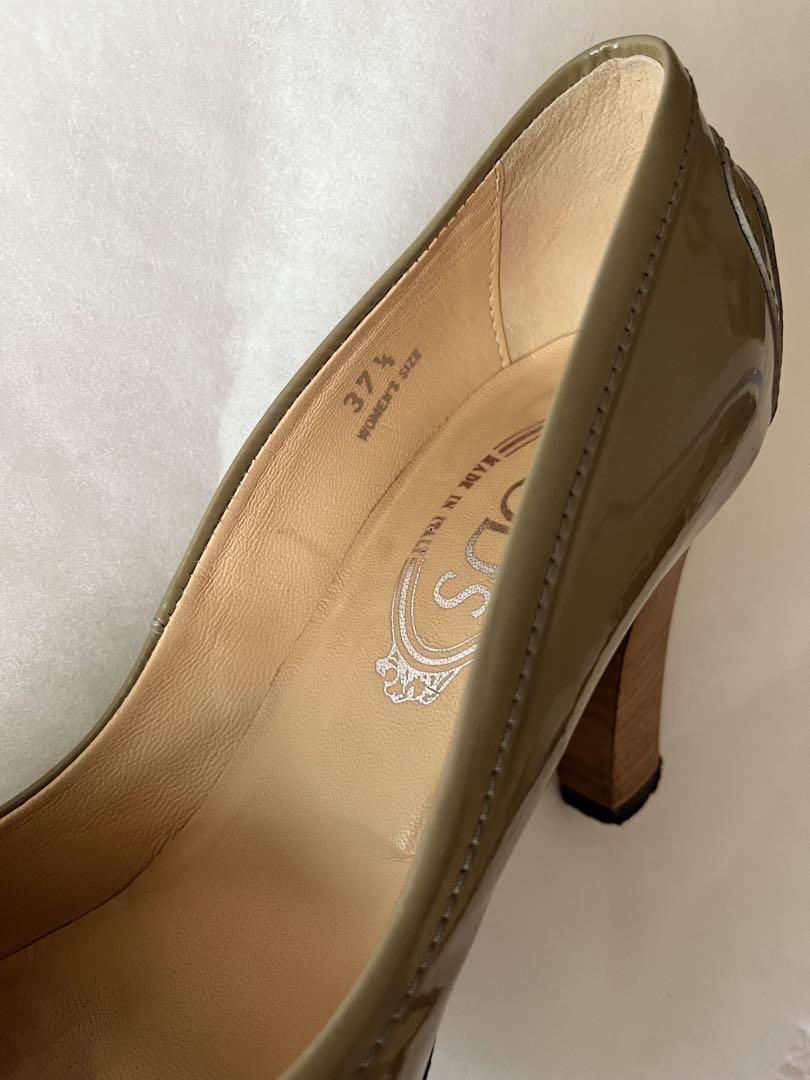 超ポイントアップ祭 TOD´S グレーベージュ エナメルパンプス 9cm 靴
