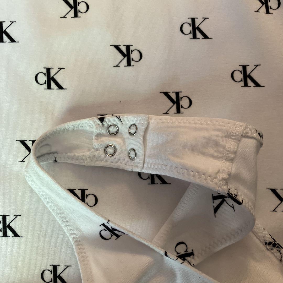 Calvin Klein Jeans ボディスーツ Tシャツ　ホワイト