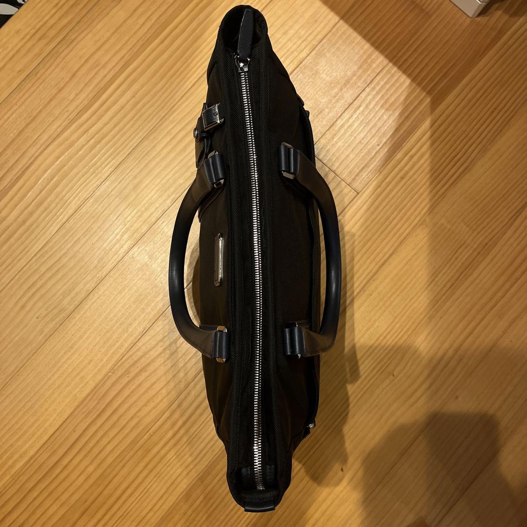 美品　tumi トゥミ　トート バッグJARVIS 0682414 ビジネス