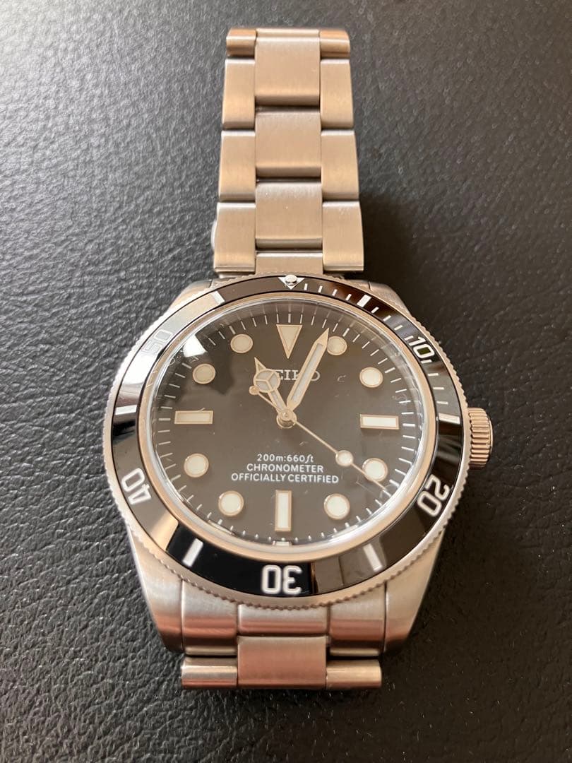 ダイバーズタイプ 自動巻腕時計目立った傷や汚れなし