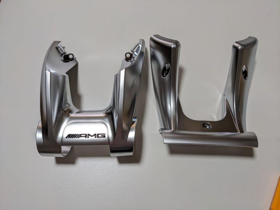 新品 メルセデスベンツ ステアリング トリムカバー AMG ハンドル エンブレム