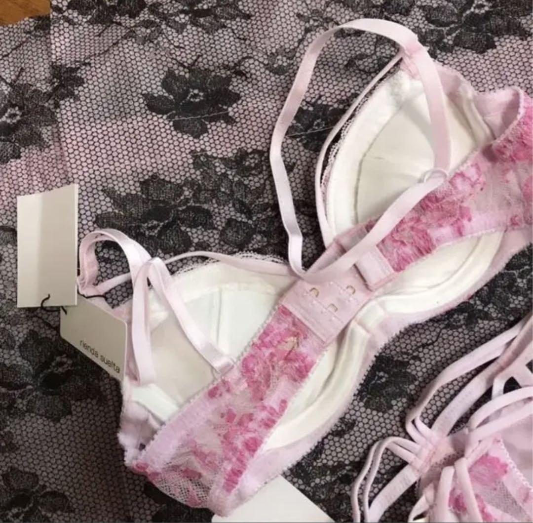 ☆ rienda suelta☆B65-70☆レア☆ピンクTバックセット 下着