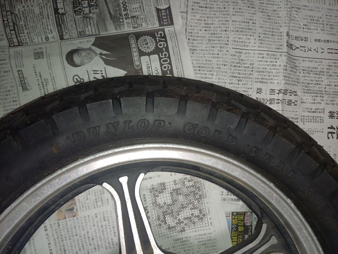 GN125　2F　リアホイールとダンロップタイヤK127