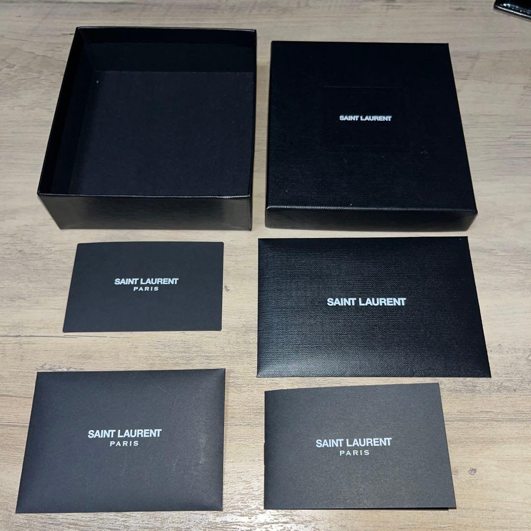 Yves saint Laurent パテント レザー カードケースYves Saint Laurent MEDICALDB_JP