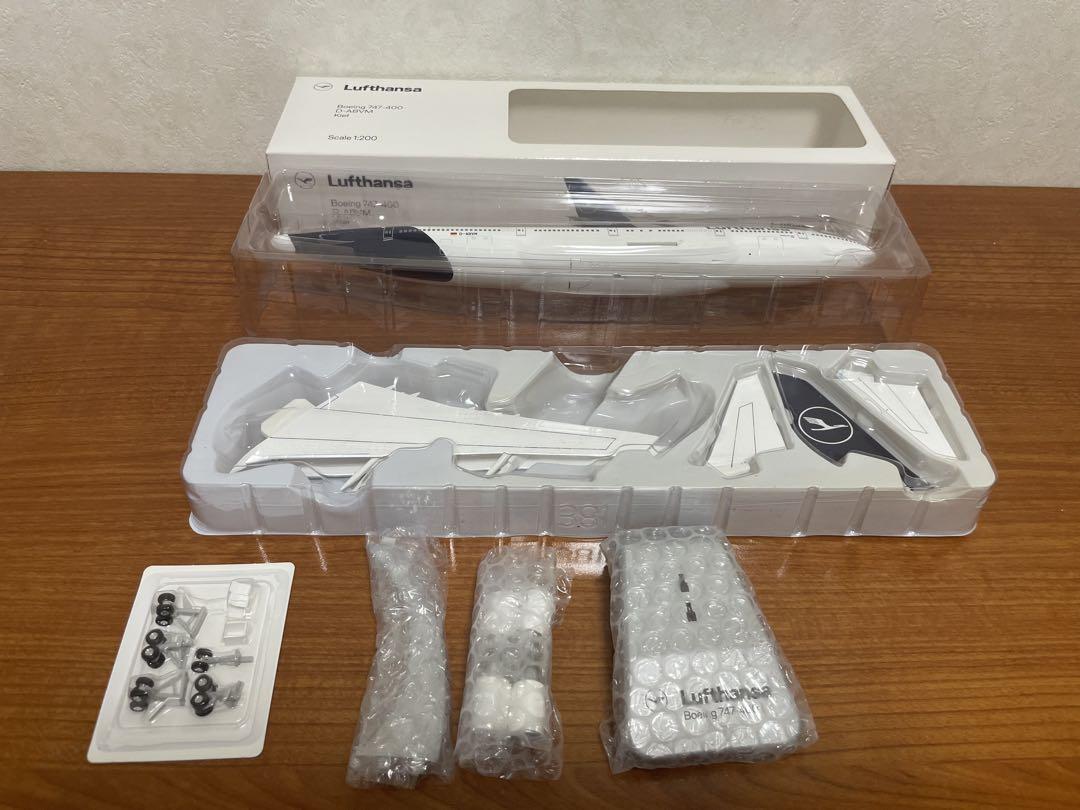 航空機・ヘリコプター Lufthansa Boeing 747-400 D-ABVM 1:200
