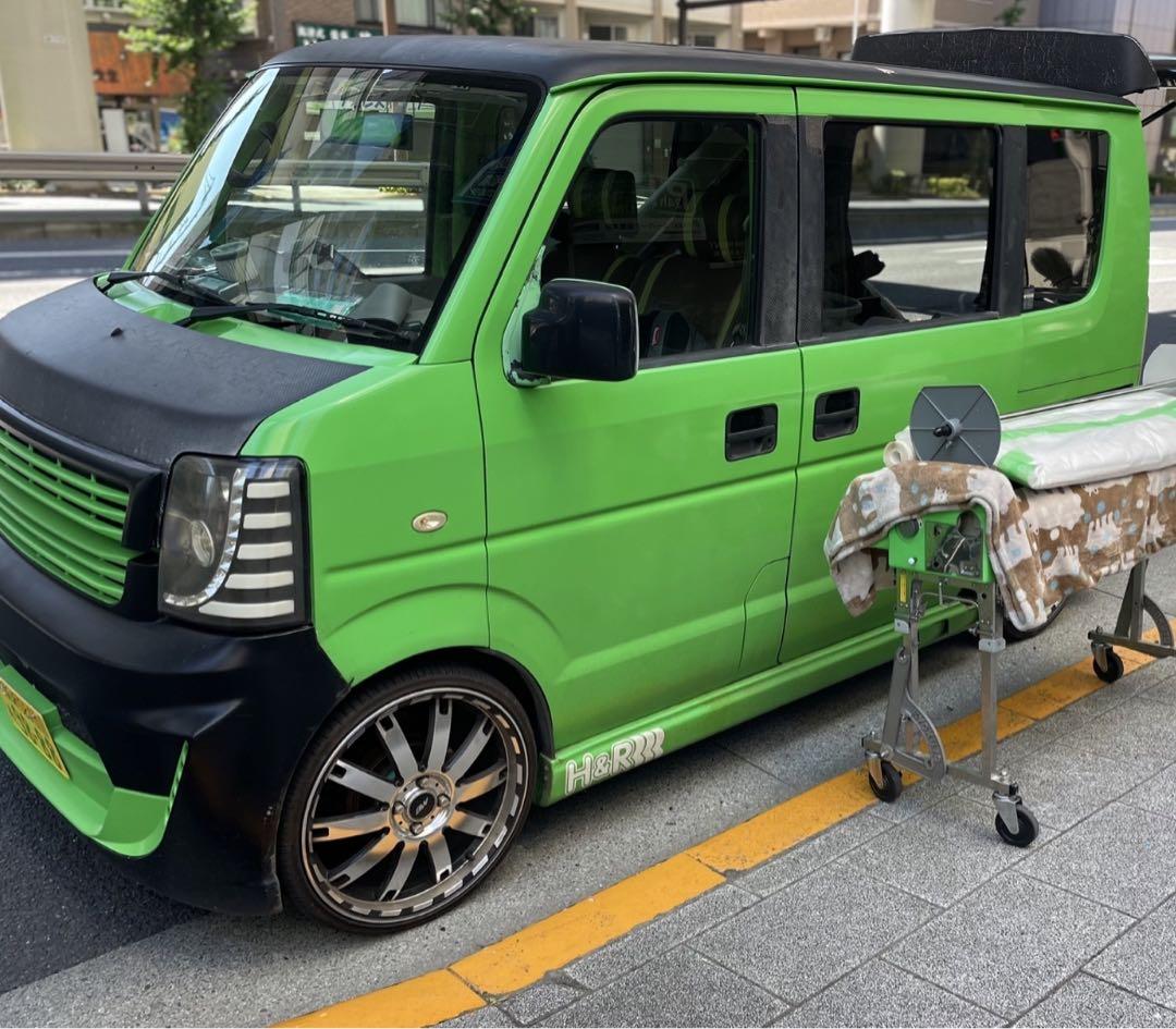 クレンツェ 17インチ ホイールセット クローム/ブラック