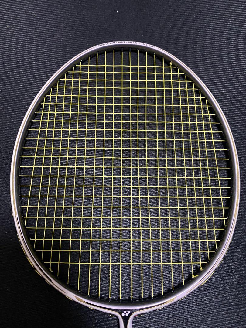 バドミントンラケット Carbonex20 カーボネックス20 ヨネックス カーボネックス 20 CARBONEX 20のレビュー評価