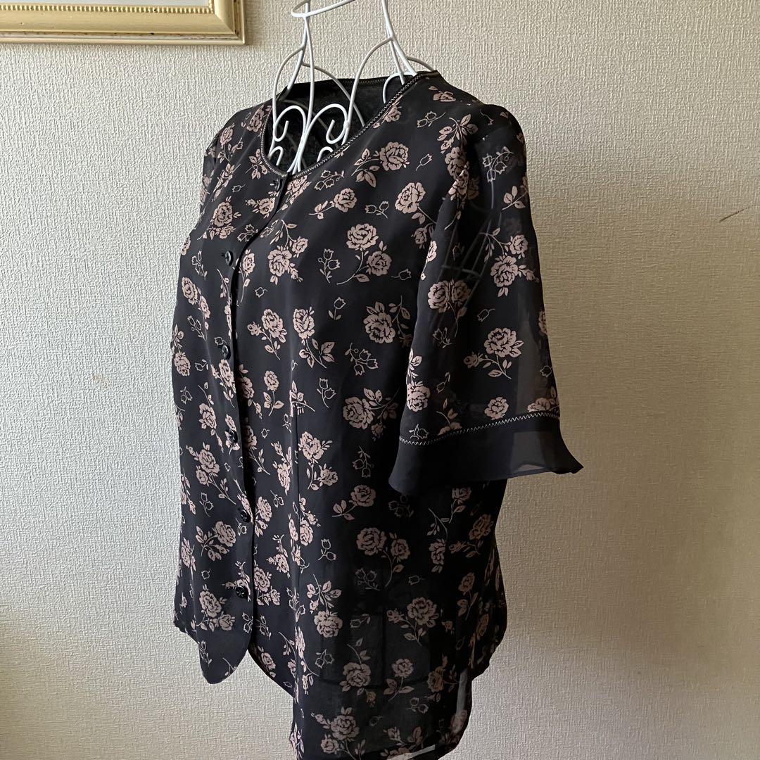 【美品】Leilian レリアン　半袖ブラウス　15+サイズ　大きいサイズ　花柄