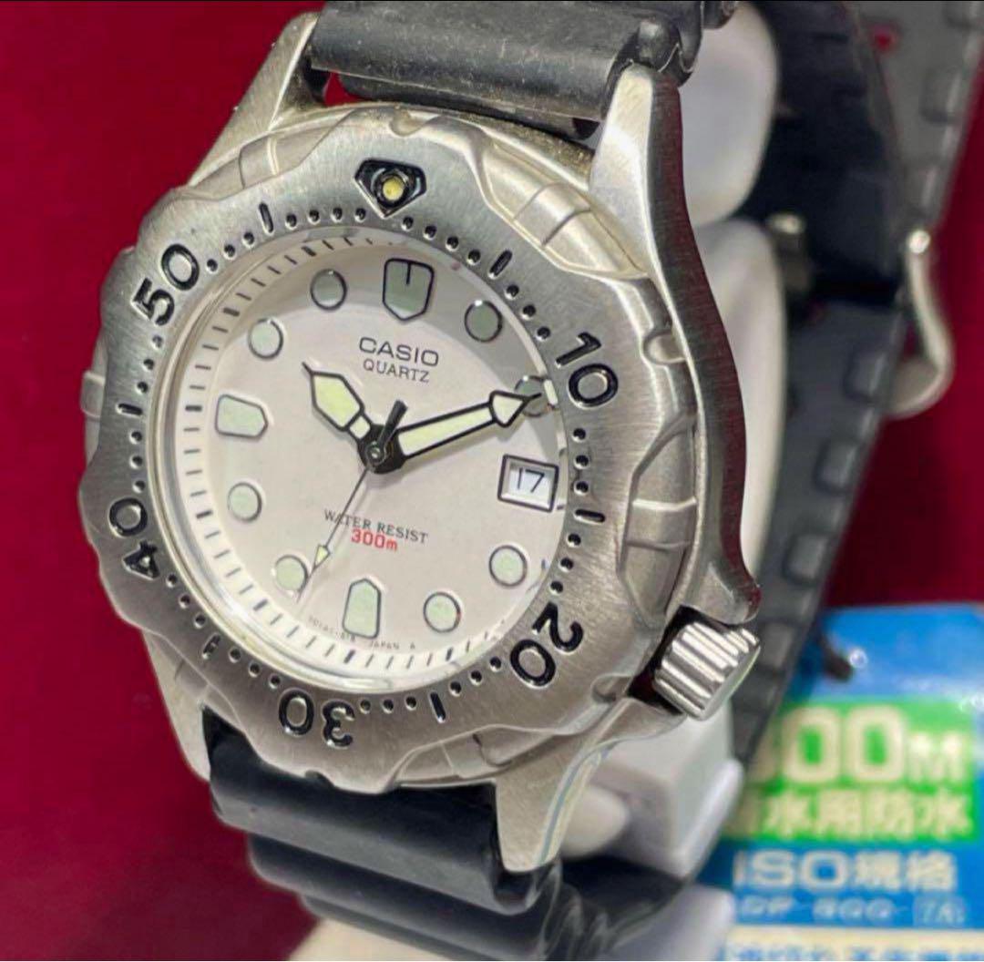★未使用新品 CASIO ダイバー クォーツ 腕時計 電池交換済 アンティーク