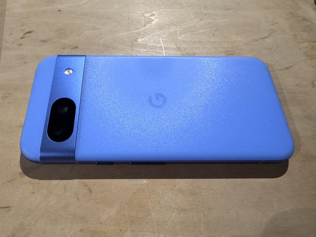 Google Pixel 8a 本体 + ケース