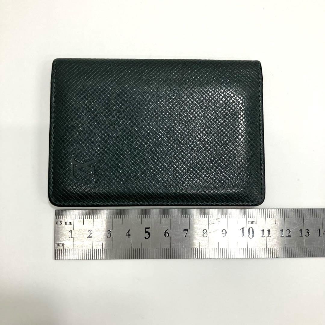 Louis Vuitton 書類ケース ダークグリーン ※最終値下げ ルイヴィトン タイガ カードパス ケース ダークグリーン - メルカリ